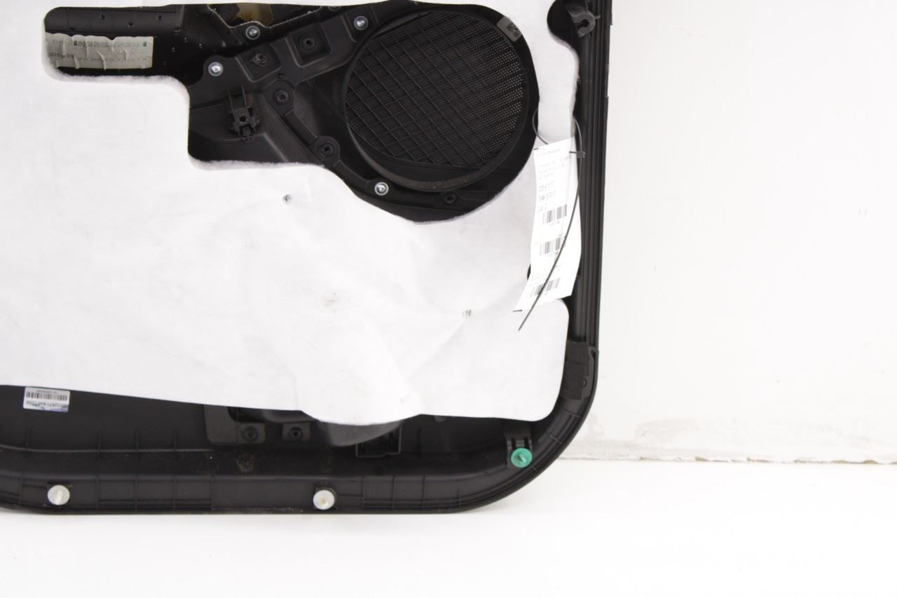 2016-2018 Kia Sorento EX Rear Right Door Trim Panel w/ Sunshade 83302-C6400C6A - Alshned Auto Parts