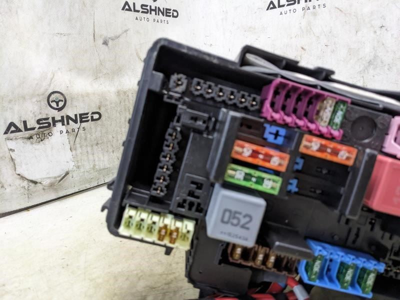 15-19 Mercedes-Benz C300 RR Trunk Power Junction Fuse Relay Box 205-906-85-01-64 - Alshned Auto Parts