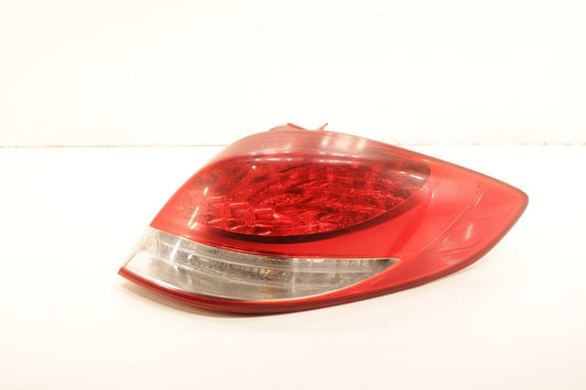 2011-2017 Hyundai Veloster Turbo Rear Right Side Tail Light Lamp 92402-2V100 OEM - Alshned Auto Parts