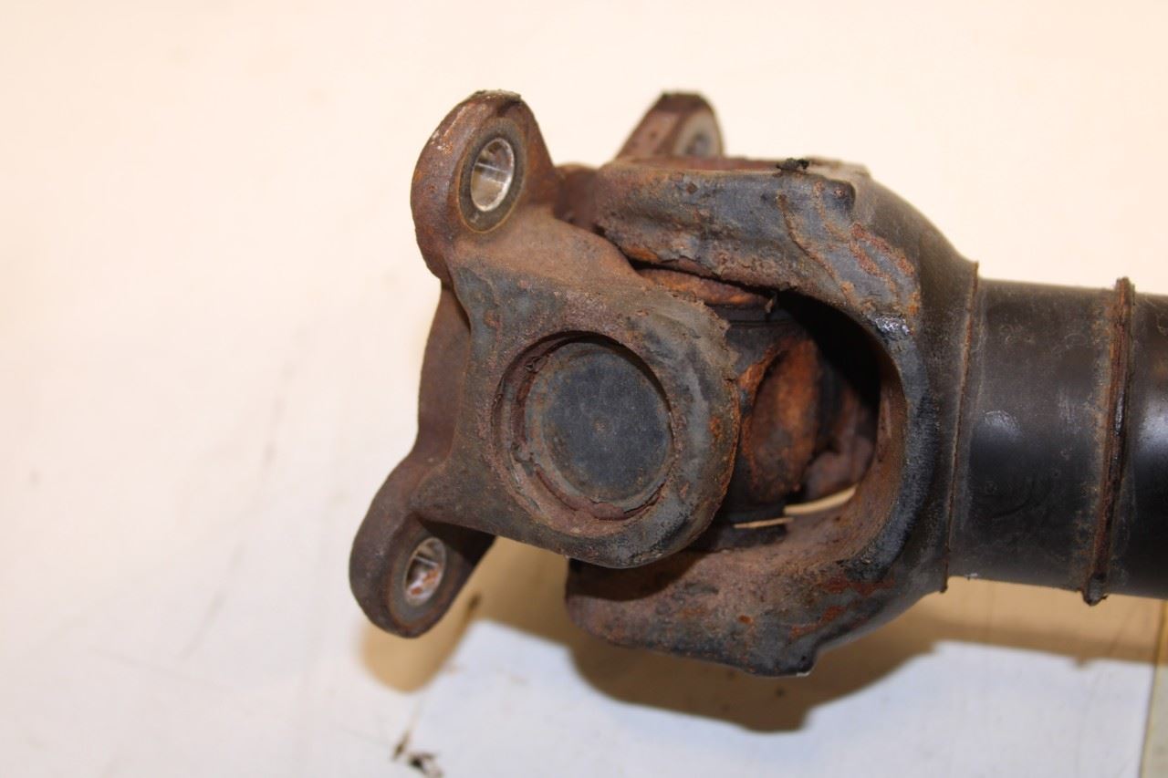 2010-2015 BMW 750Li xDrive 4.4L AWD Front Drive Shaft 26209425906 OEM - Alshned Auto Parts