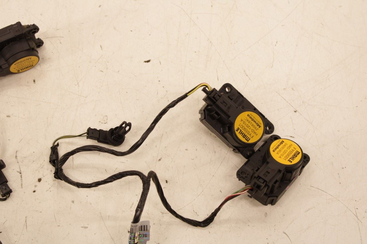 2017-19 GMC Acadia SLT-1 HVAC Blend Door Actuator Motor Set of 4 w/ Wire Harness - Alshned Auto Parts