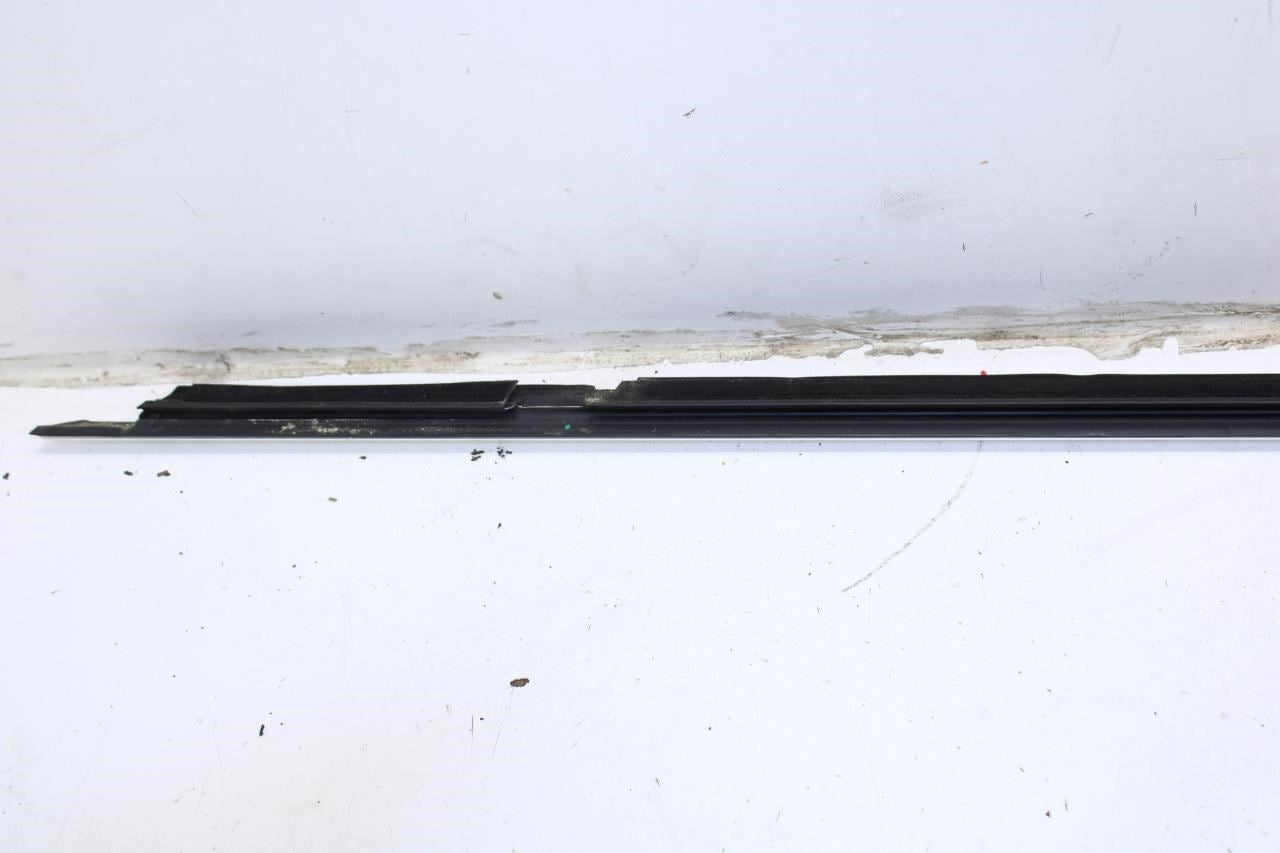 07-13 Mercedes-Benz S550 Front Right Door Belt Outer Weatherstrip 221-690-34-80 - Alshned Auto Parts