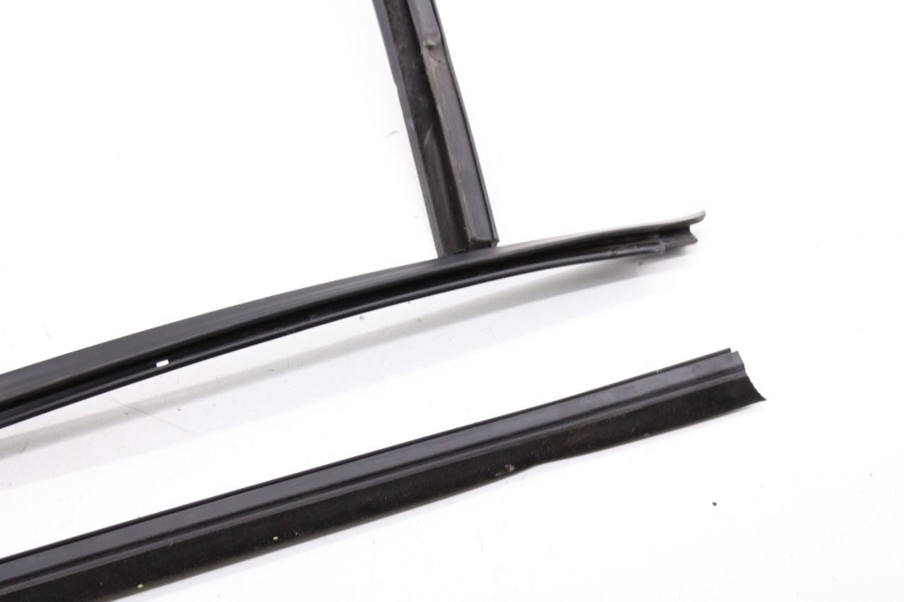 2007-17 Jeep Wrangler Unlimited Sport FR LH Door Run Channel w/ Weatherstrip Set - Alshned Auto Parts