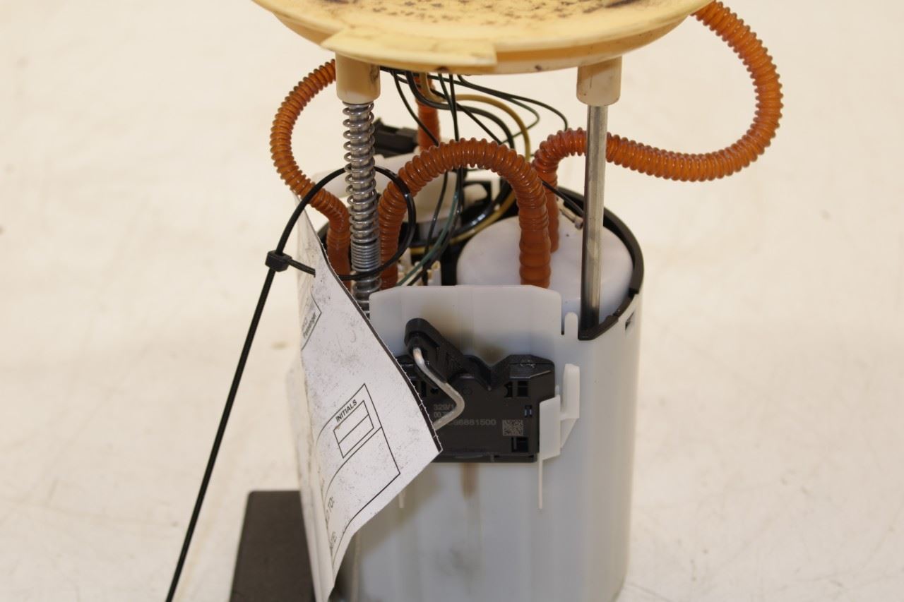 2015-2018 Volvo S60 T5 Premier 2.0L FWD Fuel Pump Assembly 31372884 OEM - Alshned Auto Parts