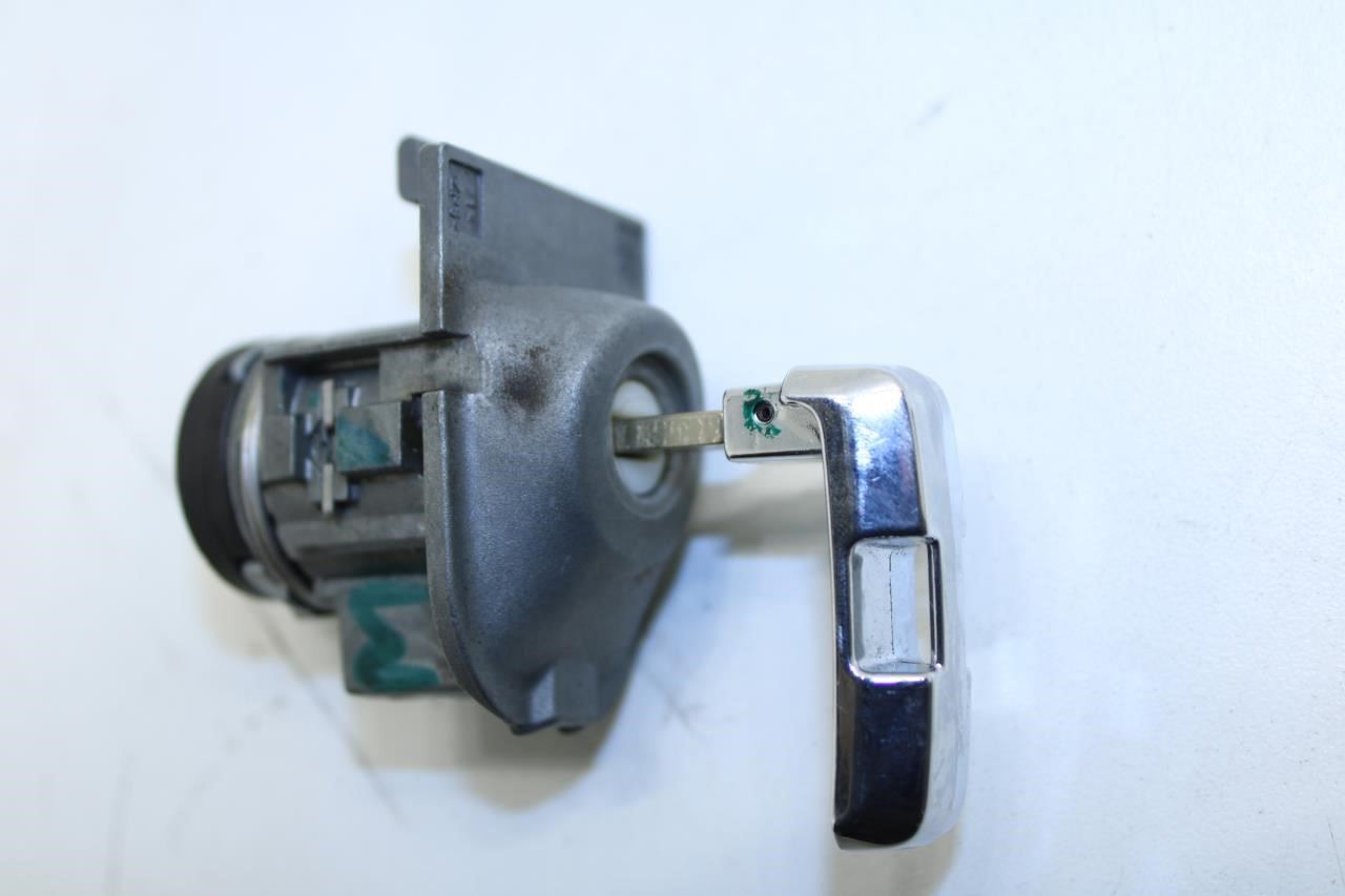 2020 Jaguar XE R-Dynamic S Smart Key Keyless Entry Fob Transmitter T2H45156 OEM - Alshned Auto Parts