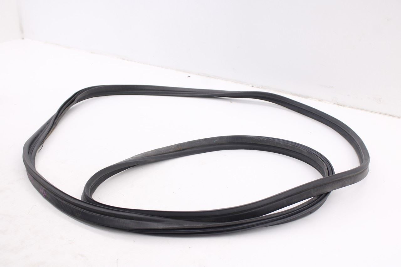 20-25 Mitsubishi Outlander Sport SE Liftgate Tailgate Weatherstrip Seal 5815A1333