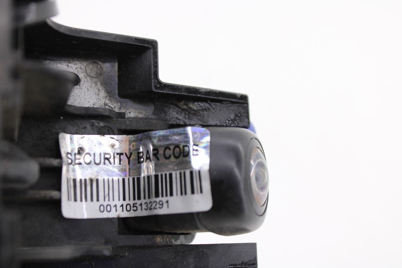 2019-2021 Hyundai Veloster 2.0L FWD Rear Bumper Backup Camera 95760-J3000 OEM2
