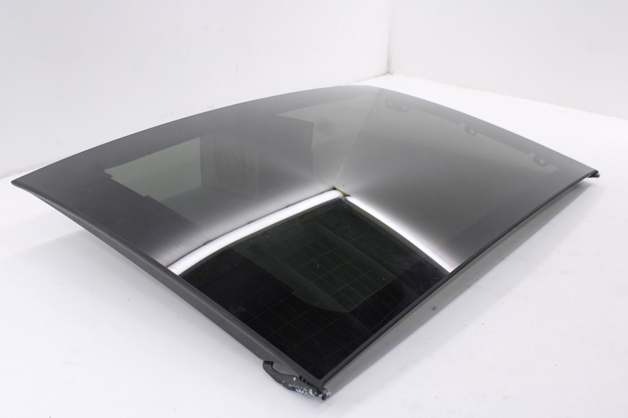 2016-2020 Kia Optima EX Center Moving Panoramic Roof Glass 81630-D4000 OEM2