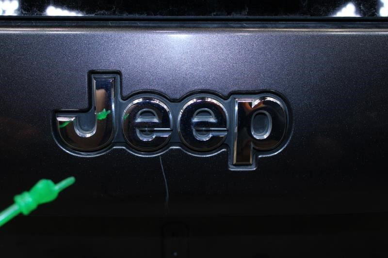 2019-2023 Jeep Cherokee Back Door Liftgate Tailgate Shell 6RW71DX9AI OEM - Alshned Auto Parts
