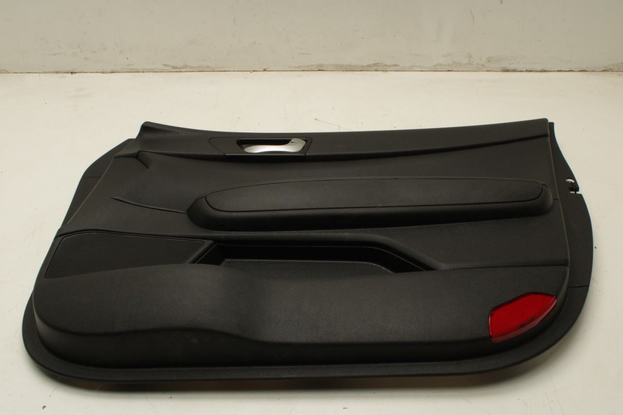 19-2020 Kia Optima LX Front Right Passenger Door Trim Panel 82302-D5150BKL *ReaD - Alshned Auto Parts