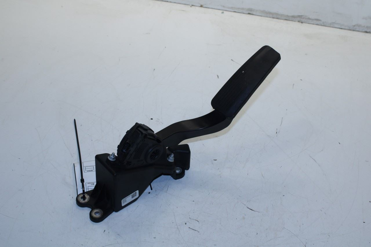 2017-21 Maserati Ghibli 3.0L Accelerator Throttle Gas Pedal Sensor 670034345 OEM - Alshned Auto Parts