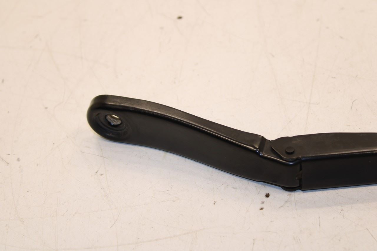 2015-16 Volvo S60 T5 Premier Front Left and Right Side Wiper Arms 30753504 - Alshned Auto Parts