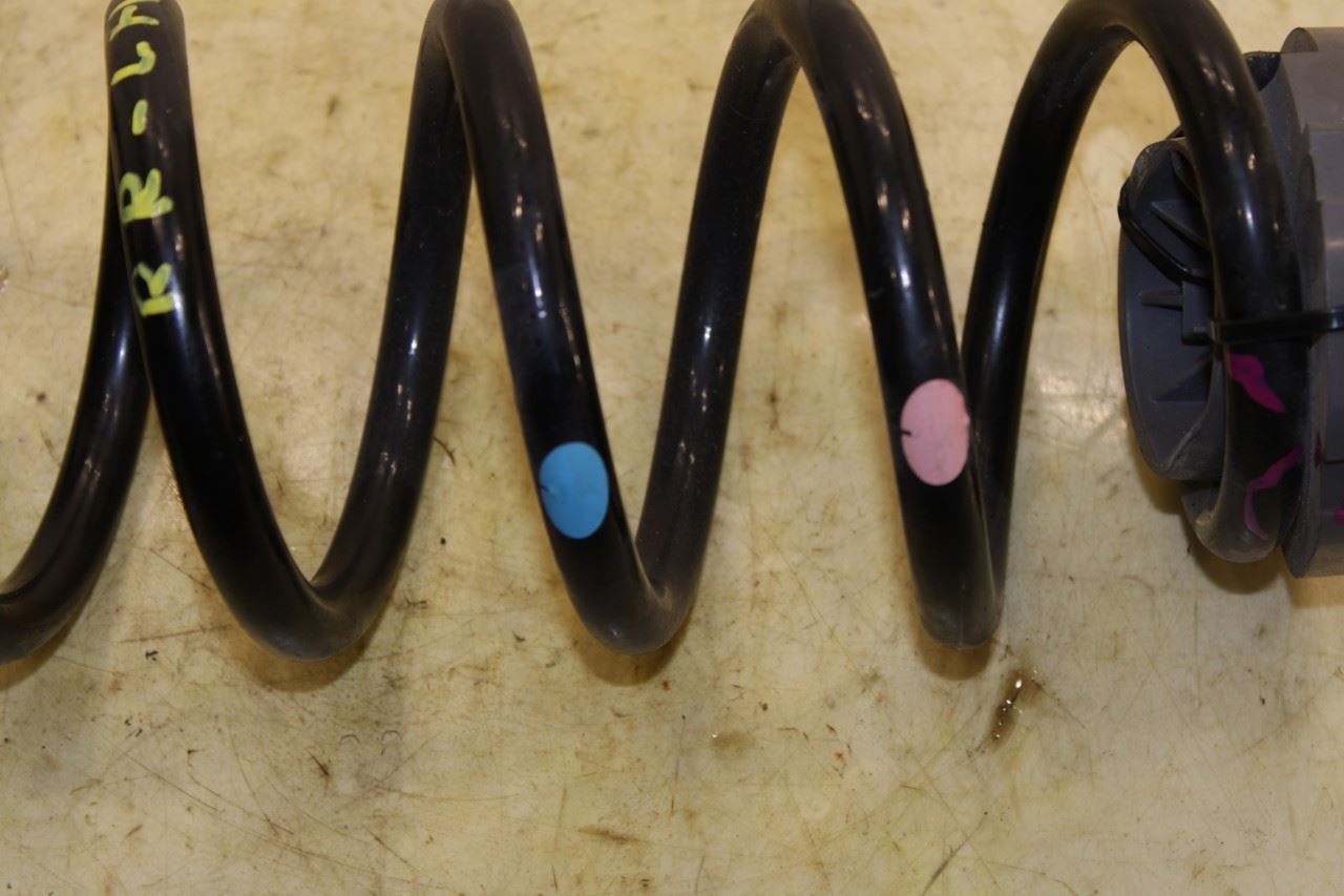 2020-25 Mazda CX-30 2.5 S Rear Right and Left Side Coil Spring Pair DGJ6-28-011 - Alshned Auto Parts