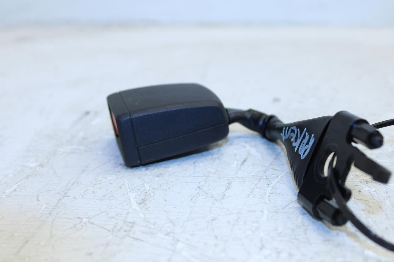 19-24 Audi Q3 S Line Rear Center 2nd Row Seat Belt Buckle 5NA-857-740-A-MNB OEM - Alshned Auto Parts
