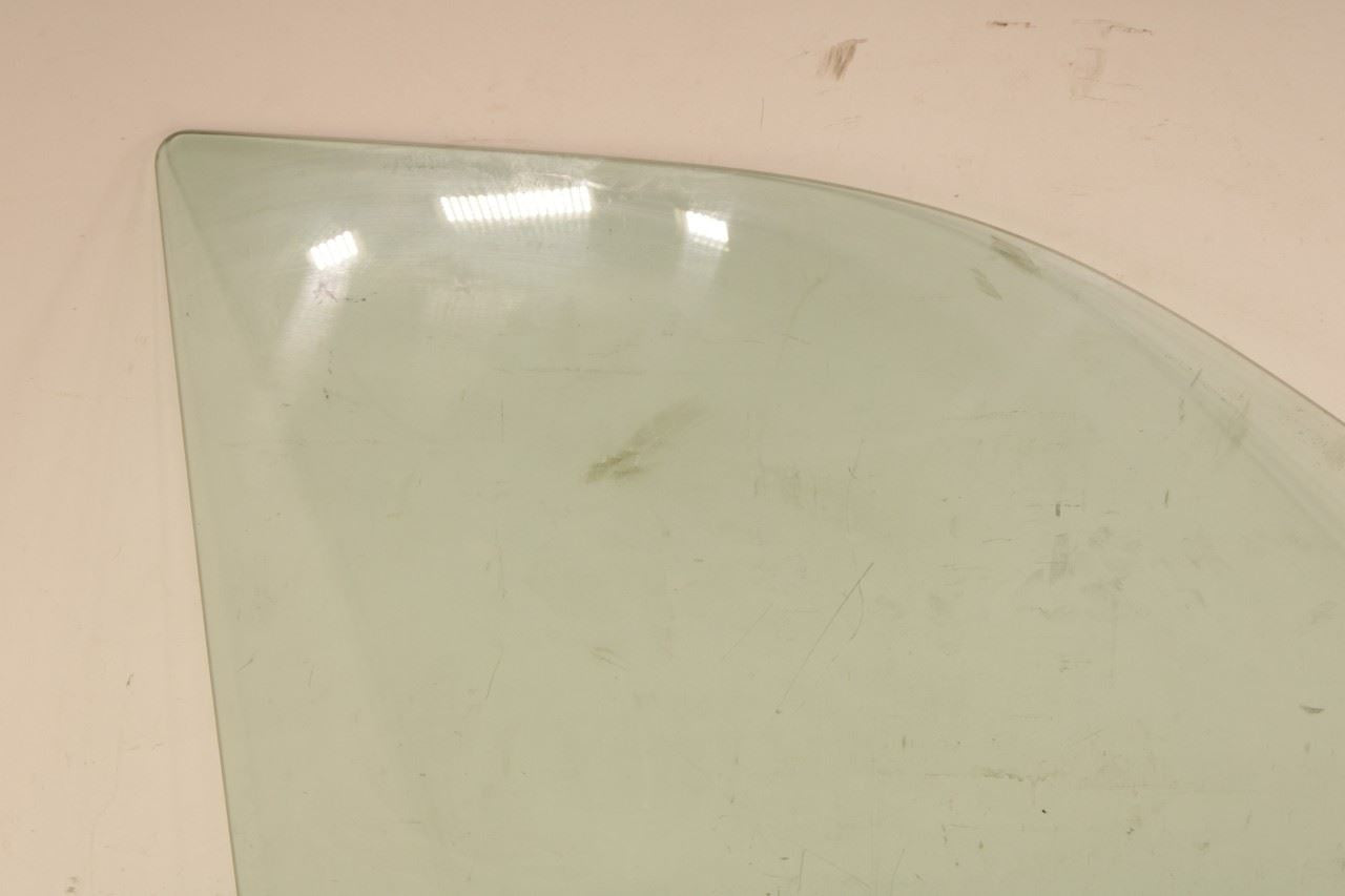 2011-2022 RAM 2500 Tradesman Front Right Side Door Window Glass 68700438AA OEM - Alshned Auto Parts
