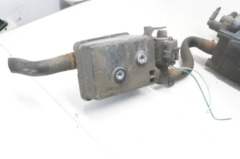 2011-17 Hyundai Veloster Fuel Vapor Evaporator Emission Canister 31410-2V500 OEM3