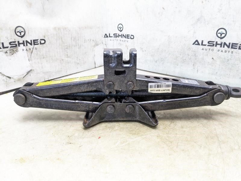 2005-2011 Toyota Camry Spare Tire Floor Jack 09111-AA010 OEM