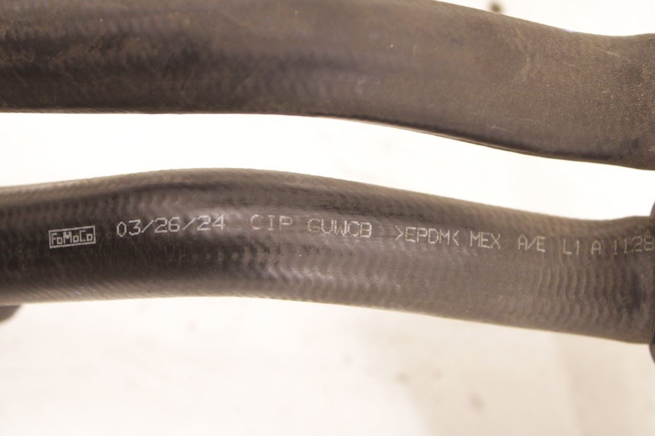 22-26 Ford Expedition MAX XLT 3.5L Radiator Lower Water Coolant Hose NL1Z-8286-B - Alshned Auto Parts