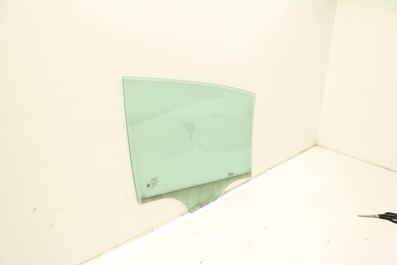 2016-2021 Jeep Renegade Front Left Driver Side Door Window Glass 68274340AA OEM - Alshned Auto Parts