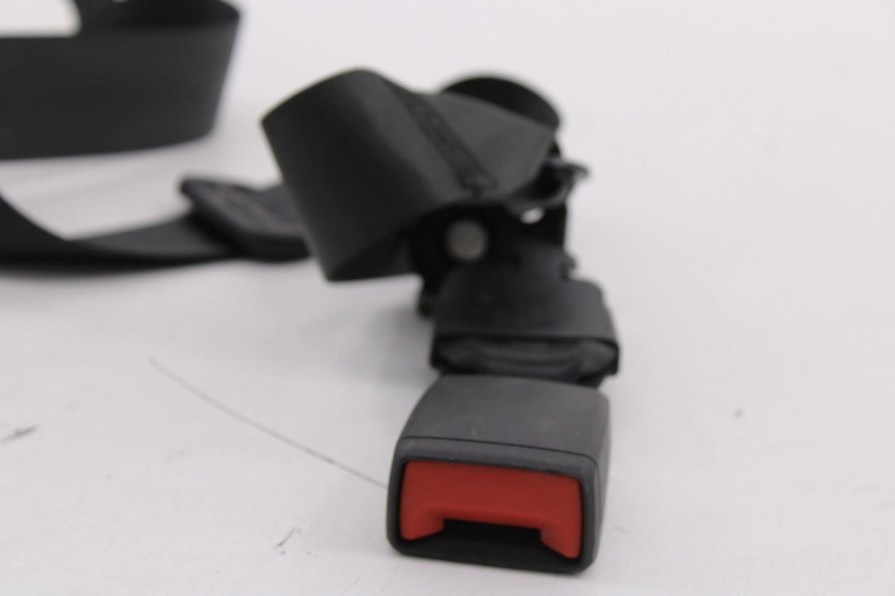 19-25 Volkswagen Jetta SE 1.5L Rear Center 2nd Row Seat Belt Retractor w/ Buckle4