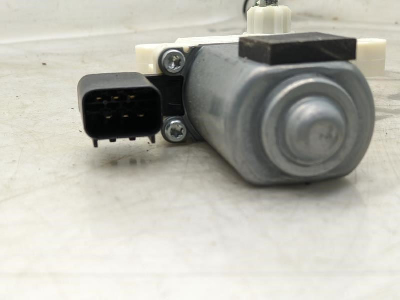 2011-20 Ram 1500 Classic Front Left Side Door Window Regulator Motor 68044805AA4