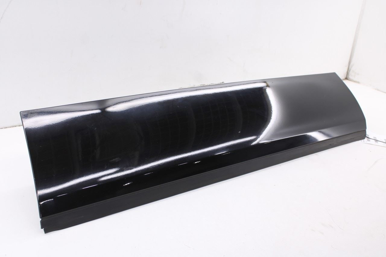 2010-12 Land Rover Range Rover HSE Front Right Door Lower Molding Trim LR0062212