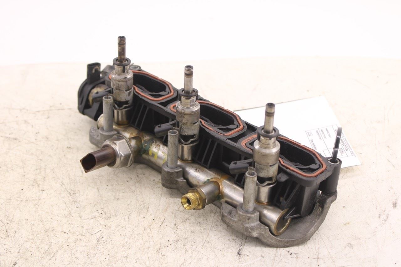 2012-2015 Audi A7 Premium 3.0L AWD Left Side Engine Intake Manifold w/ Injectors7