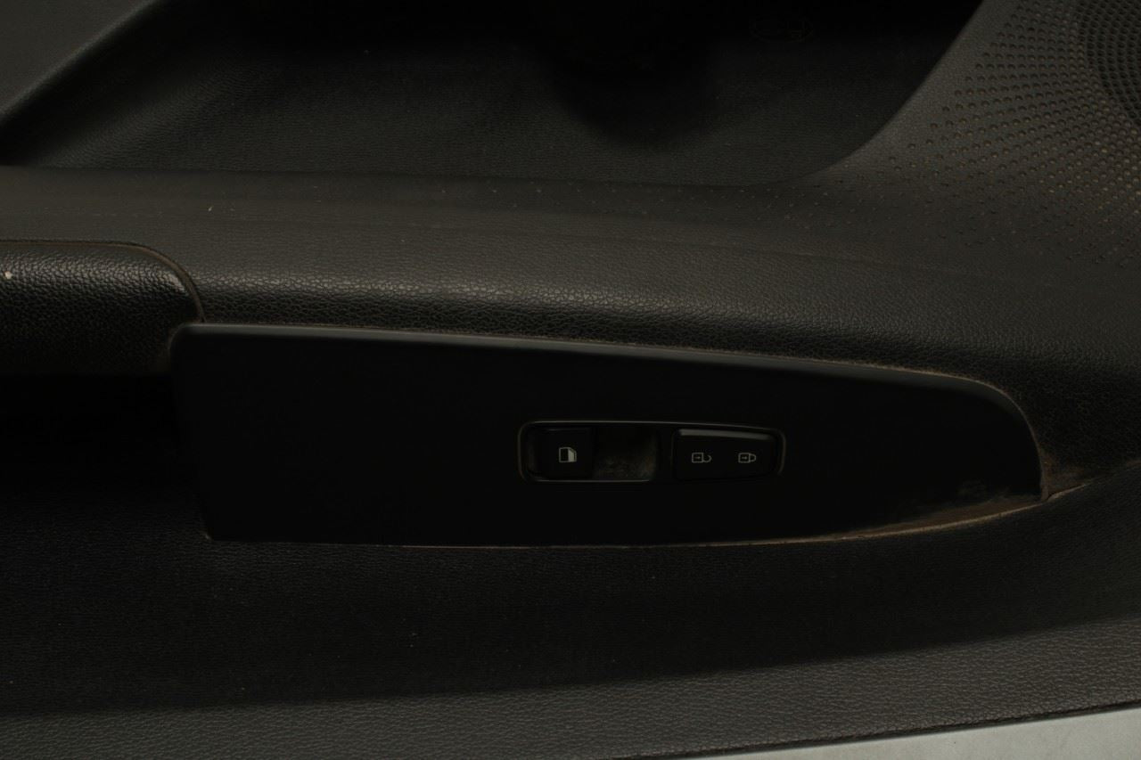 2019-2021 Kia Forte LXS Front Right Passenger Door Trim Panel 82386-M7000WK OEM - Alshned Auto Parts