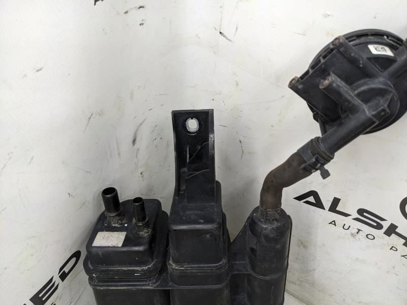2016-2019 Hyundai Sonata PHEV 2.0L FWD Fuel Vapor Evaporator Emission Canister2