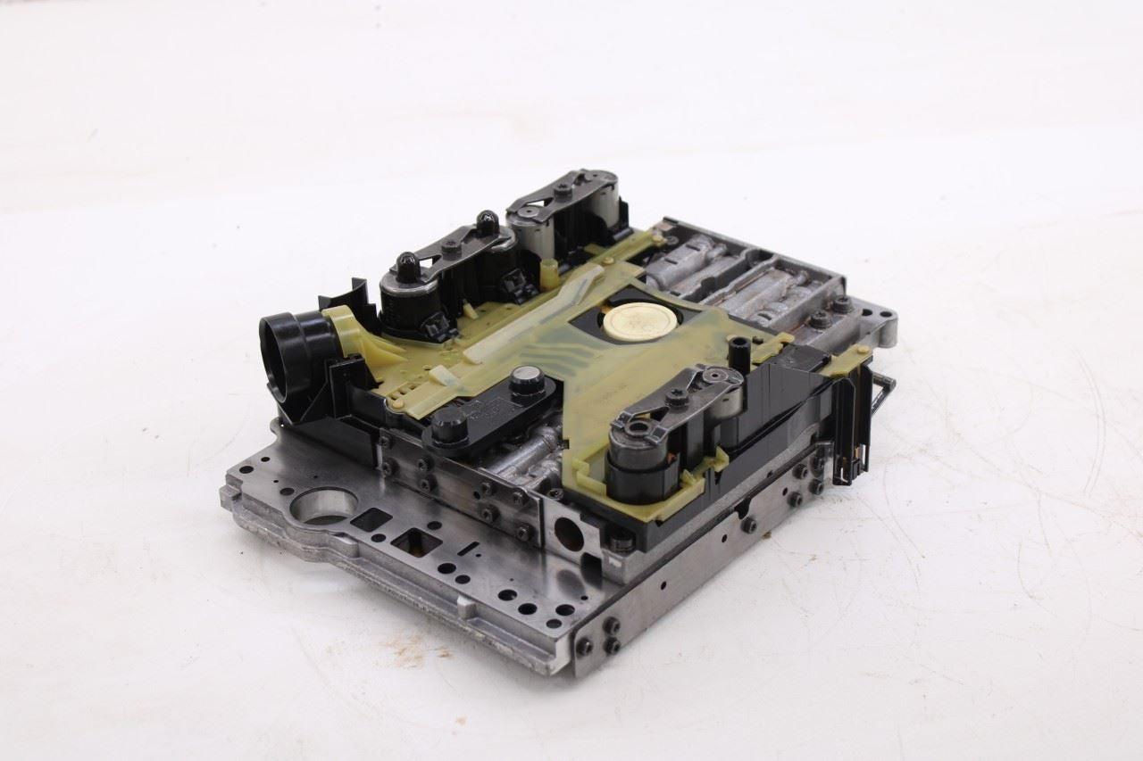 12-18 Jeep Wrangler Unlimited Sahara 3.6L 4WD 5-Spd Auto Transmission Valve Body5