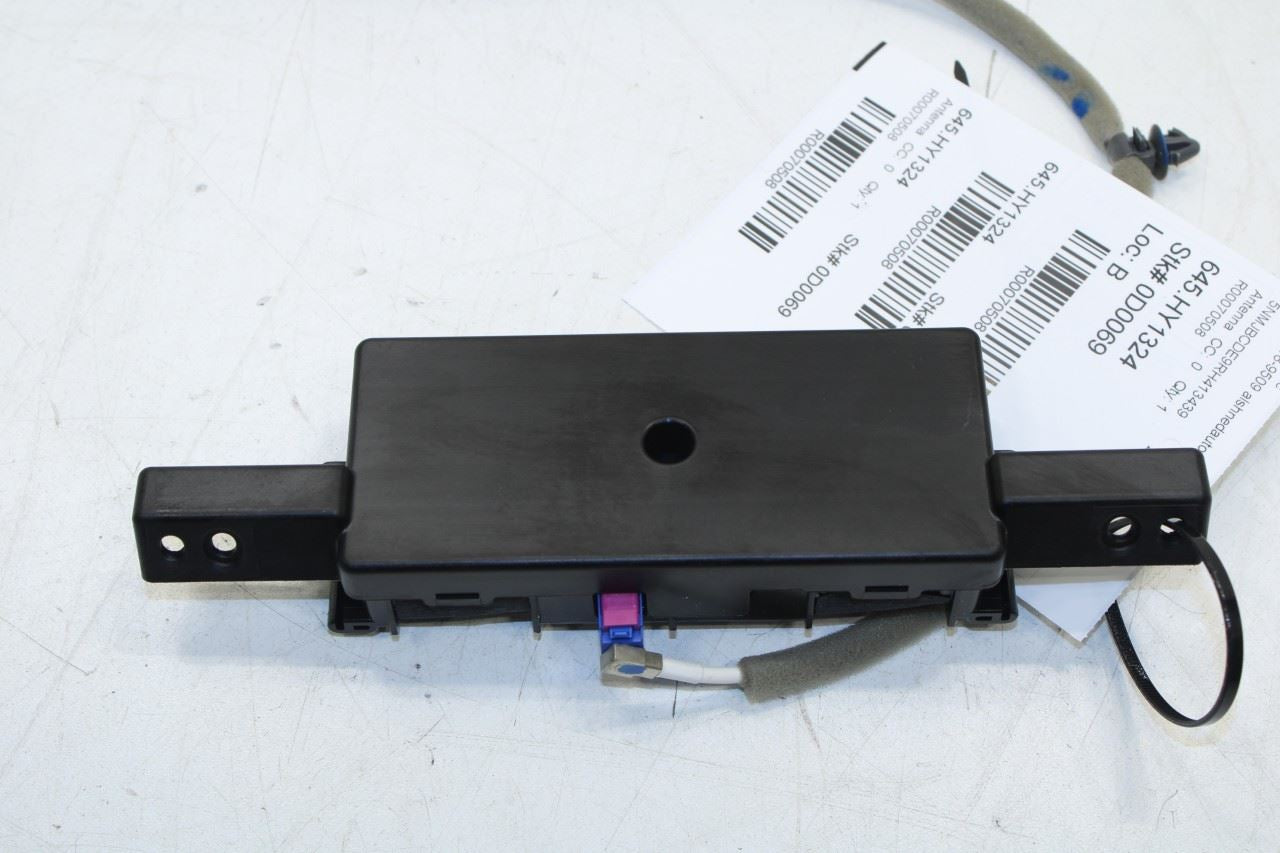 2022-2024 Hyundai Tucson SEL GPS Navigation System Antenna Module 96240-CW000 - Alshned Auto Parts