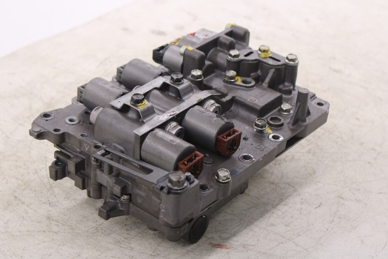 2019-21 Hyundai Veloster 2.0L FWD 6-Spd Auto Transmission Valve Body 46210-2F0000