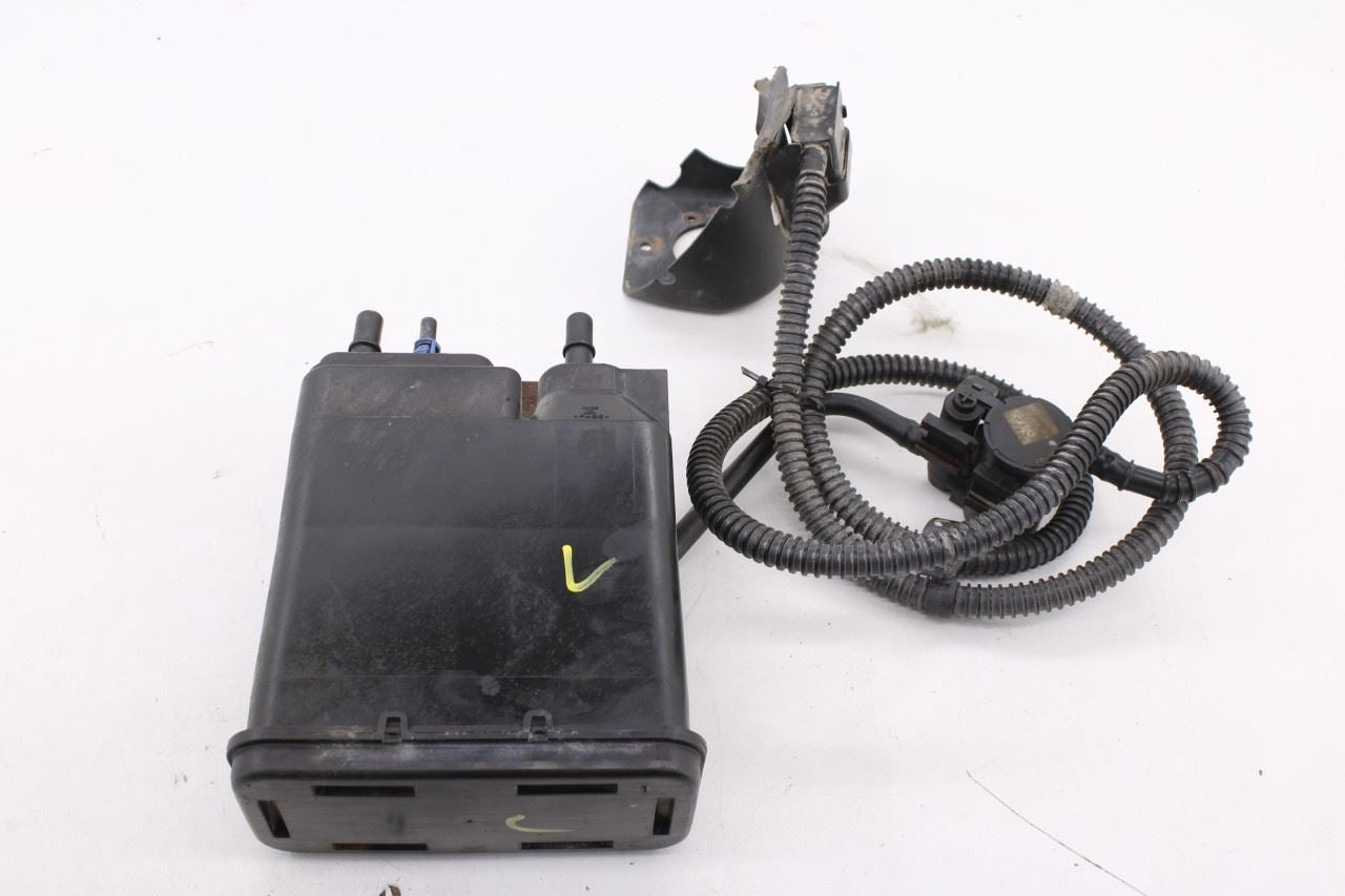 04-16 Chevrolet Silverado 1500 Work Truck Fuel Vapor Evaporator Canister *ReaD*0