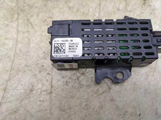 2018-2024 Ford Expedition USB Charger Adapter Port Control Module JL1T-19J293-AB