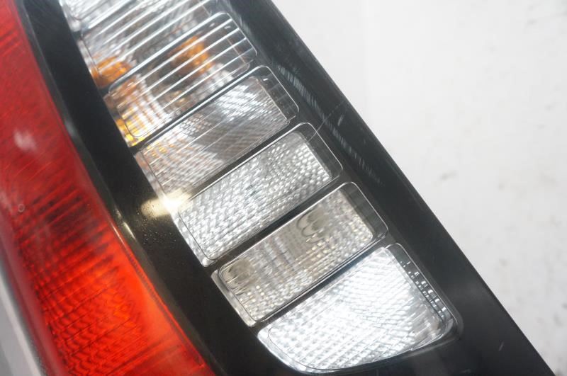 2014-2019 Kia Soul Rear Left Driver Side Tail Light Lamp 92401-B2010 OEM - Alshned Auto Parts