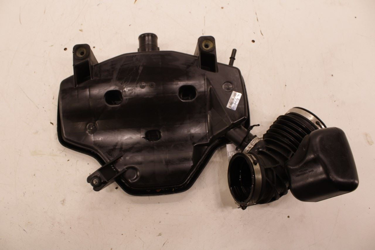 2017-2023 GMC Acadia SLT-1 3.6L AWD Air Intake Cleaner Outlet Duct Tube Assembly - Alshned Auto Parts