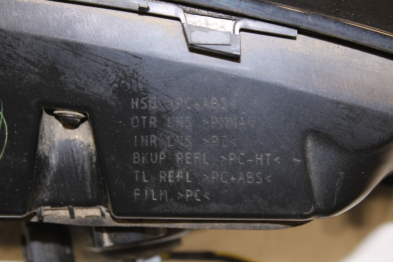 2020-2022 Ford Escape SEL Rear Left Driver Side Tail Light Lamp LJ6B-13A603-AF - Alshned Auto Parts