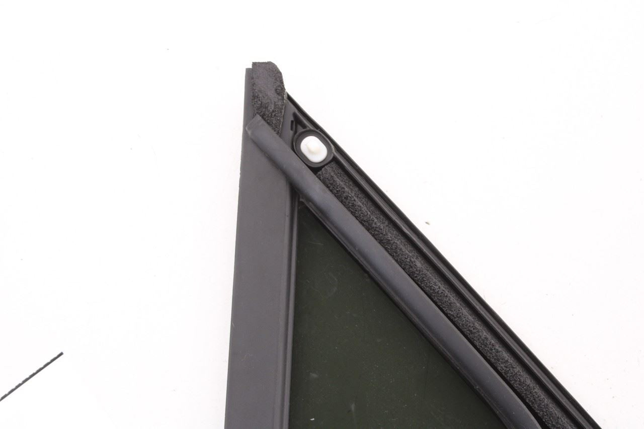 19-23 Hyundai Santa Fe SEL Front Left Side Door Quarter Vent Window Fixed Glass - Alshned Auto Parts