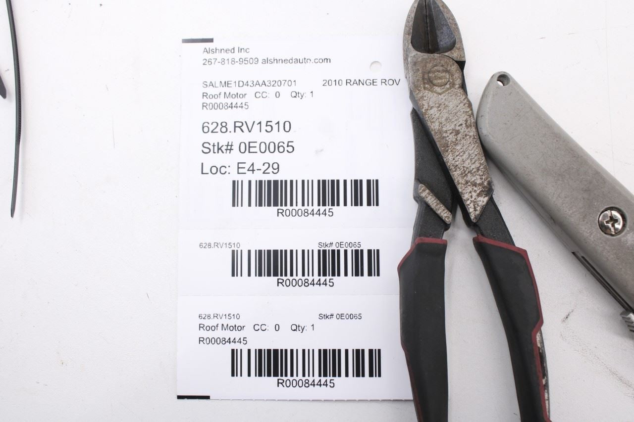 2003-2012 Land Rover Range Rover HSE Roof Sunroof Motor LR018359 OEM11