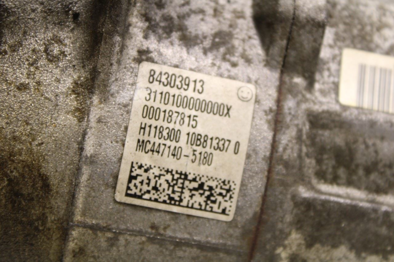 2017-2023 GMC Acadia SLT-1 3.6L AC Air Conditioner Compressor 84303913 OEM - Alshned Auto Parts