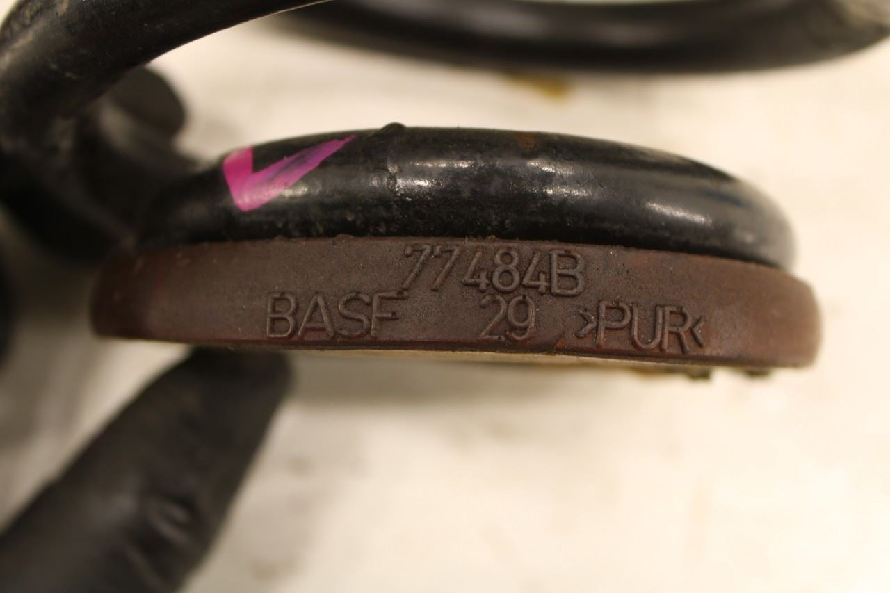 19-22 Jeep Cherokee Latitude 3.2L 4x4 Rear Right and Left Side Coil Spring Pair - Alshned Auto Parts