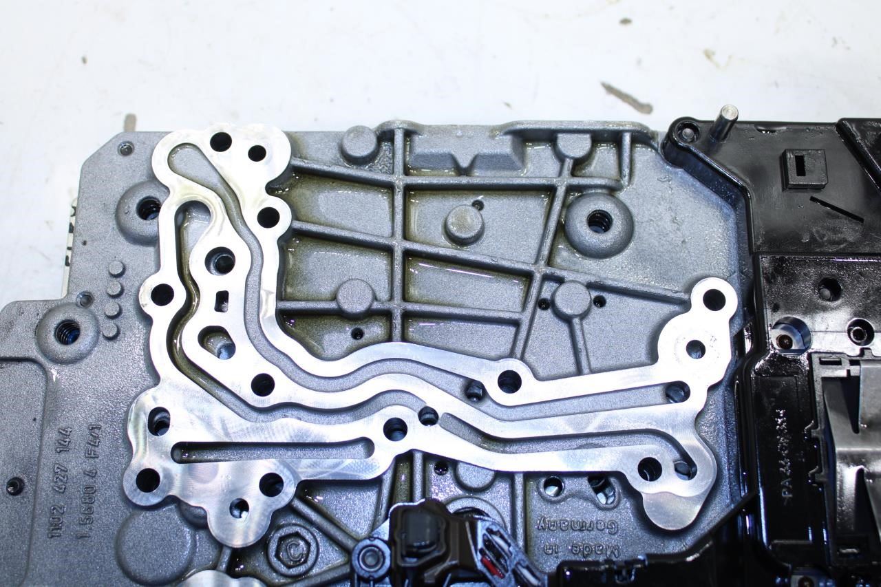 17-20 BMW 430i xDrive 2.0L AWD 8-Speed Auto Transmission Valve Body 240086322139