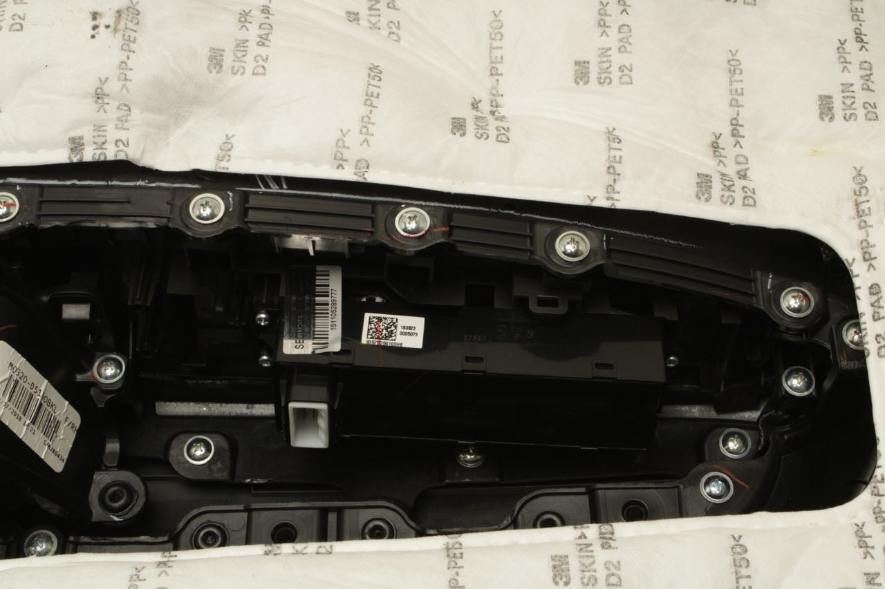 19-2020 Kia Optima LX Front Right Passenger Door Trim Panel 82302-D5150BKL *ReaD - Alshned Auto Parts