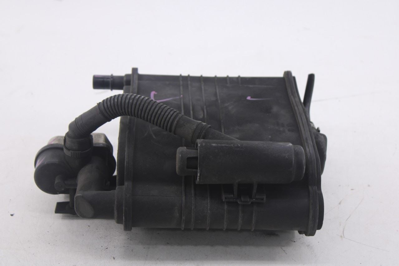 2015-2018 Mercedes-Benz C300 4Matic 2.0L Fuel Vapor Emission Canister 205470400011