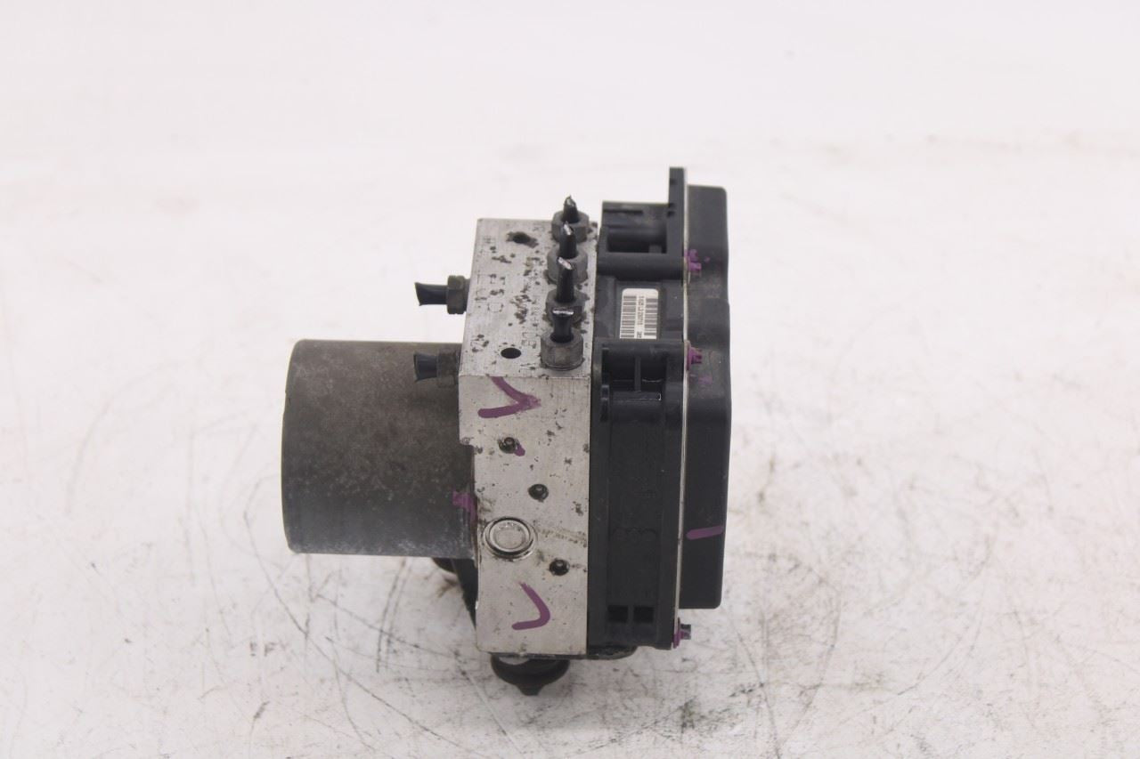 2014-2017 Audi Q5 Premium 2L ABS Anti Lock Brake Pump Control Module 8R0907379AS6