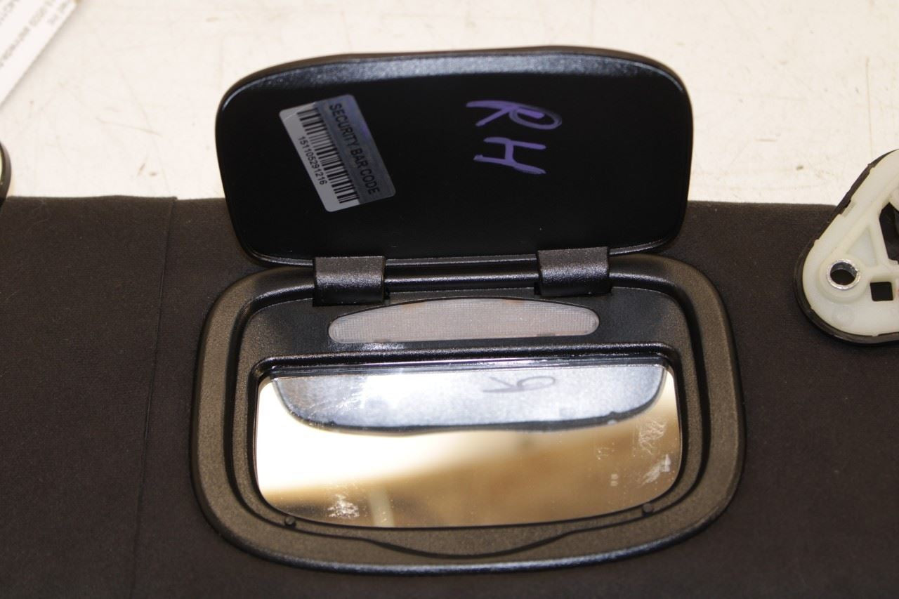 15-16 Maserati Ghibli S Q4 AWD Front Right Side Sun Visor w/ Illuminated Mirror - Alshned Auto Parts