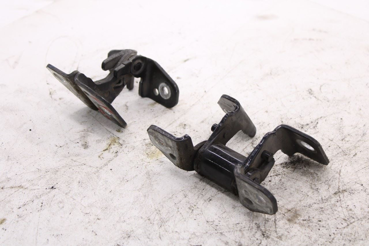 2011-2025 Dodge Durango SXT Front Right Side Door Hinge Upper and Lower Pair4