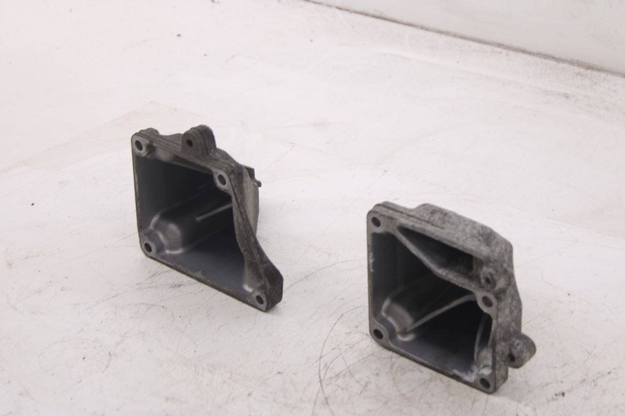 2008-11 Mercedes-Benz C350 Sport 3.5L RWD LH and RH Engine Support Mount Bracket8