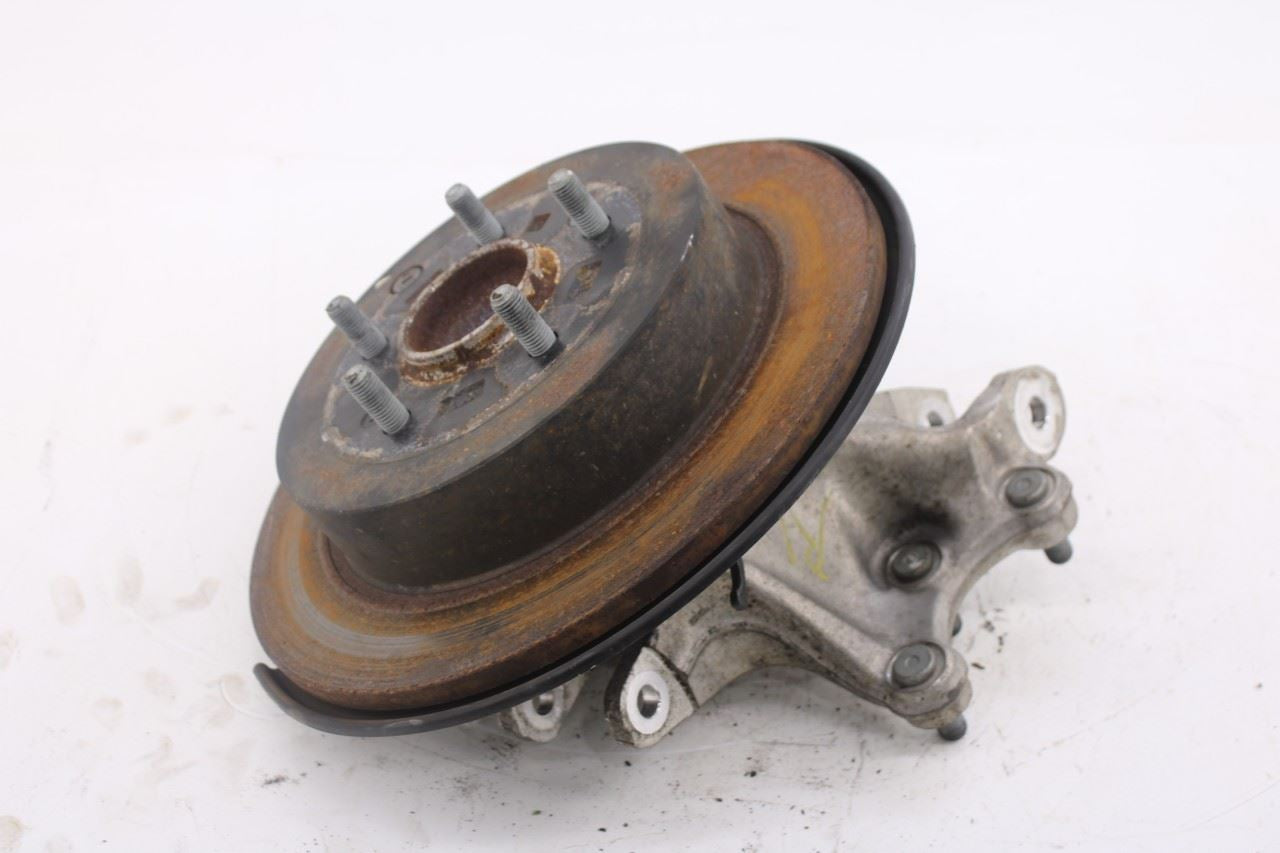 2016-2022 KIA Sportage Nightfall Rear Left Side Spindle Knuckle Hub 52710-D31002