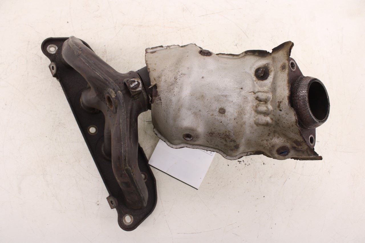 2016-2019 Nissan Sentra SV 1.8L FWD Exhaust System Manifold 140E2-4AF0A OEM - Alshned Auto Parts